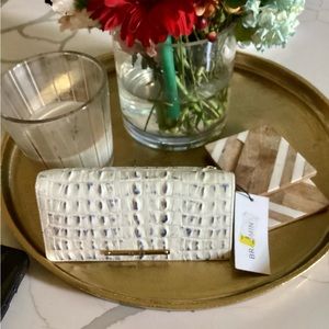 Brahamin Demi wallet nwt .